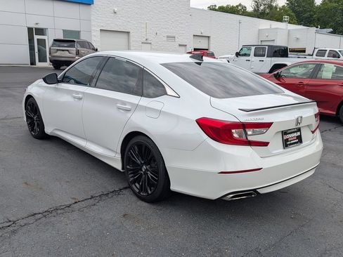 Used 2022 Honda Accord Sport image 5