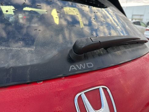 Used 2024 Honda HR-V Sport image 7