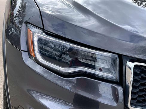 Used 2019 Jeep Grand Cherokee Limited w/ Luxury Group II image 28