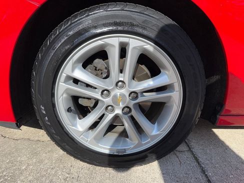 Used 2016 Chevrolet Cruze LT FWD image 38