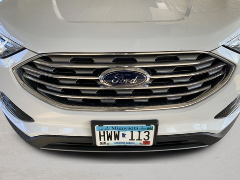 Used 2020 Ford Edge SEL w/ Cargo Accessory Package image 18