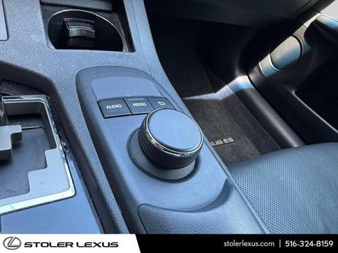 Used 2013 Lexus ES 350 w/ Luxury Pkg FWD image 38