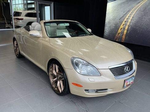 Used 2006 Lexus SC 430 Convertible w/ Preferred Accessory Pkg RWD image 23