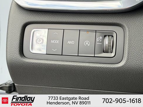 Used 2026 GMC Acadia Denali w/ Super Cruise Package AWD/4WD image 23