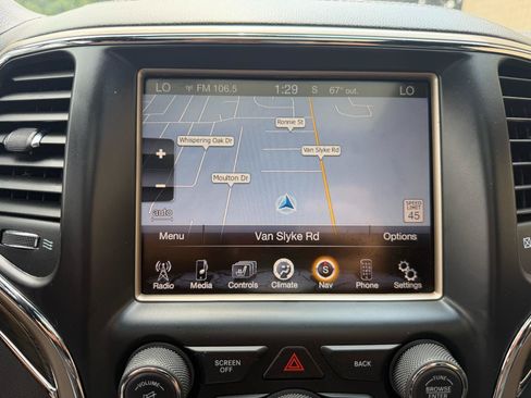 Used 2014 Jeep Grand Cherokee Overland AWD/4WD image 26