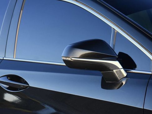 Used 2019 Lexus RX 450hL Base AWD 4dr SUV image 16