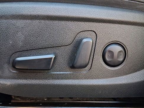 Used 2023 Hyundai Santa Fe SEL w/ Premium Package image 27