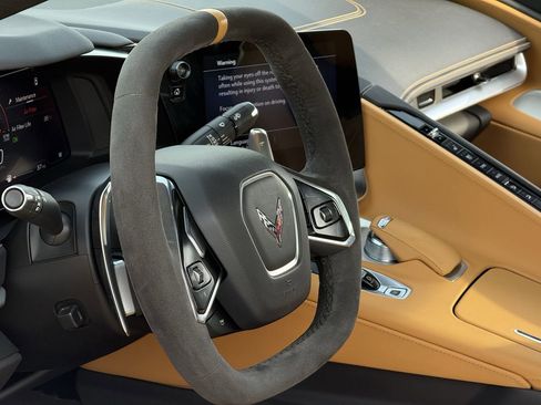 Used 2022 Chevrolet Corvette Stingray Preferred Cpe w/ Z51 Performance Package image 11