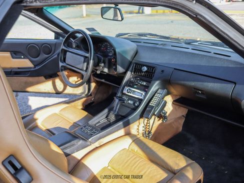 Used 1989 Porsche 928 S4 image 35