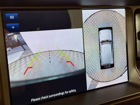 Used 2023 Ford Bronco Outer Banks image 14