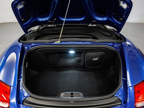 Used 2011 Porsche Boxster Spyder RWD image 39