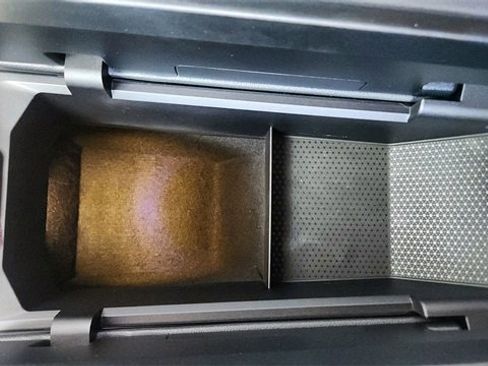 Used 2024 BMW iX xDrive50 w/ Sport Package image 51