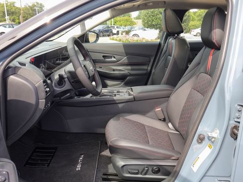 New 2026 Nissan Sentra SR w/ SR Premium Package FWD image 7