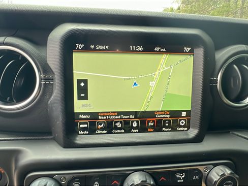 Used 2022 Jeep Wrangler Unlimited Rubicon w/ Steel Bumper Group image 30