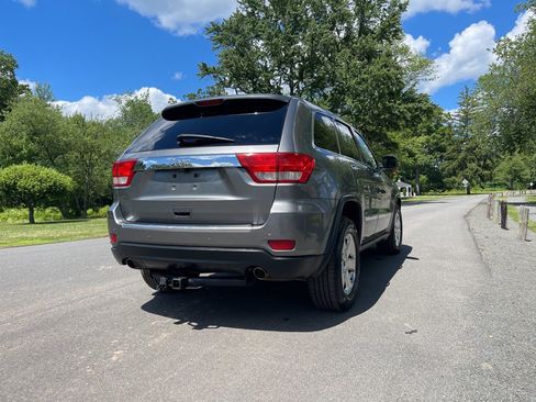 Used 2012 Jeep Grand Cherokee Limited AWD/4WD image 11