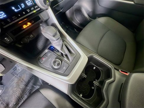 Used 2025 Toyota RAV4 LE image 24