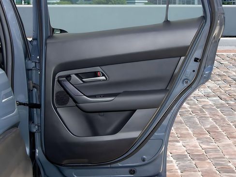 Used 2025 MAZDA CX-50 AWD 2.5 S w/ Cargo Package image 17