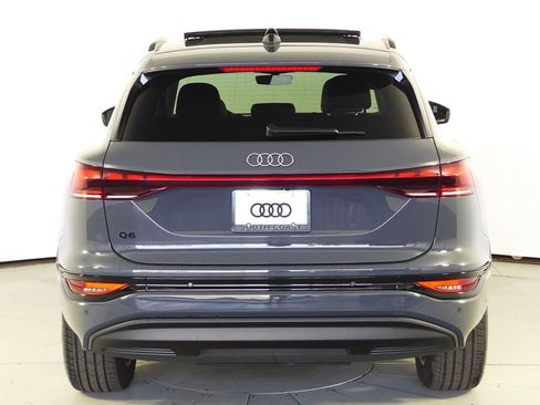 Used 2025 Audi Q6 e-tron Premium Plus w/ Premium Plus image 8