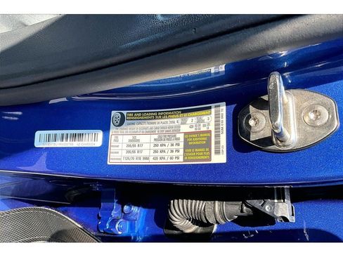 Used 2024 Volkswagen Jetta SE FWD image 35