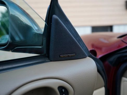 Used 1997 Jaguar XK8 Convertible RWD image 28
