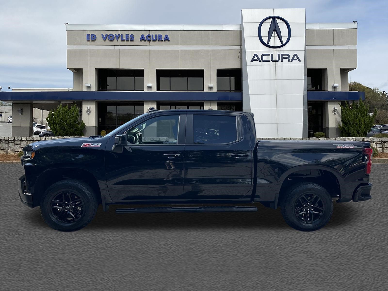 Used 2021 Chevrolet Silverado 1500 LT Trail Boss AWD/4WD image 8
