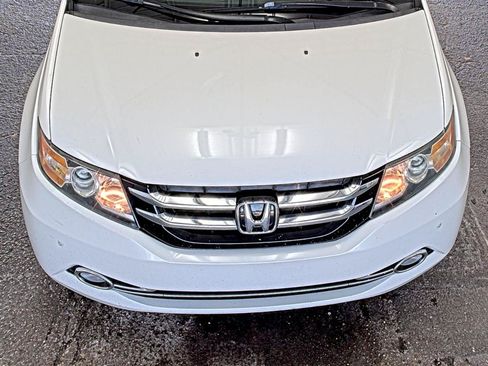 Used 2014 Honda Odyssey Touring image 6