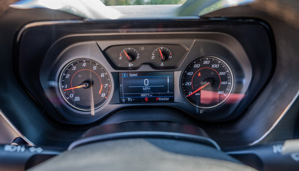 Used 2023 Chevrolet Camaro LT RWD image 19