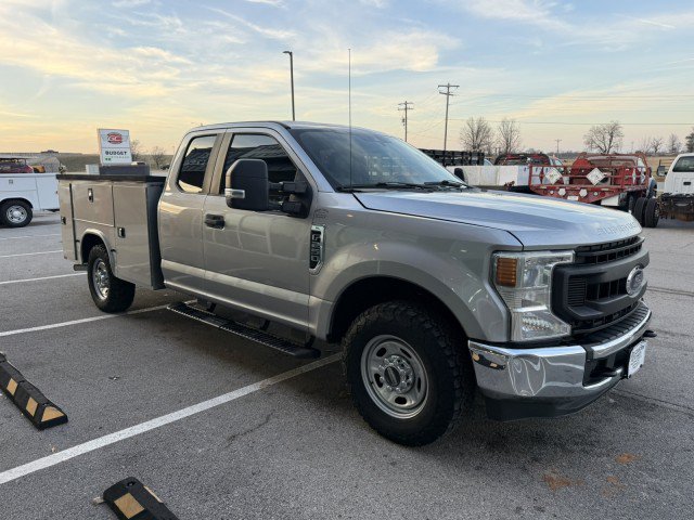 Used 2020 Ford F250 XL w/ Power Equipment Group RWD image 3
