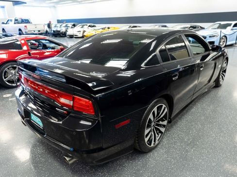 Used 2013 Dodge Charger SRT8 w/ Adaptive Cruise Control Group image 6