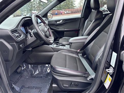 Used 2025 Ford Escape ST-Line image 10