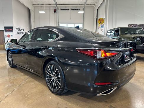 Used 2022 Lexus ES 350 w/ Premium Package image 6