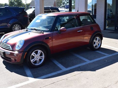 Used 2006 MINI Cooper Hardtop image 8
