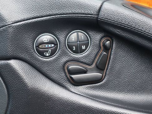 Used 2003 Mercedes-Benz SL 500 image 12