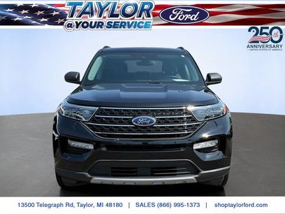 Certified 2023 Ford Explorer XLT w/ Equipment Group 202A