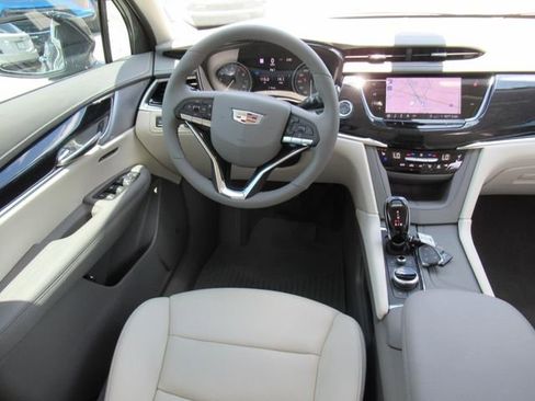 New 2025 Cadillac XT6 Premium Luxury w/ Technology Package image 12