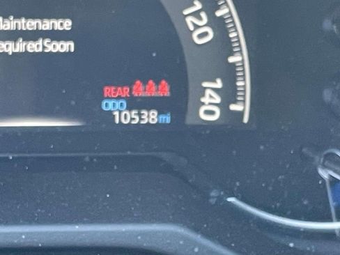 Used 2025 Toyota RAV4 LE image 37