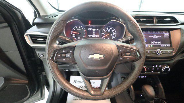 Used 2023 Chevrolet TrailBlazer LS FWD image 18