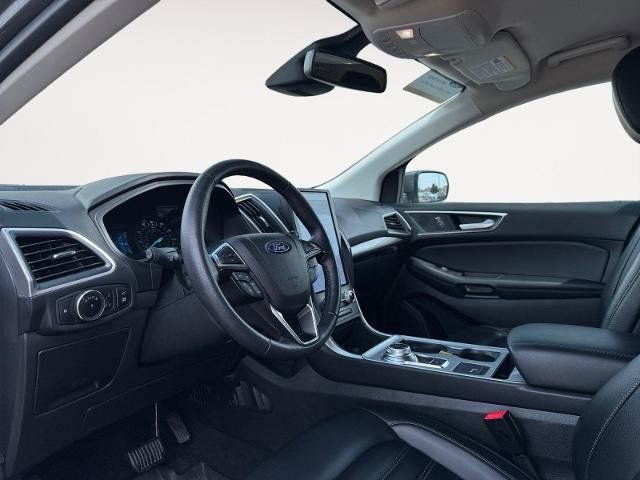 Certified 2023 Ford Edge SEL w/ Convenience Package AWD/4WD image 9