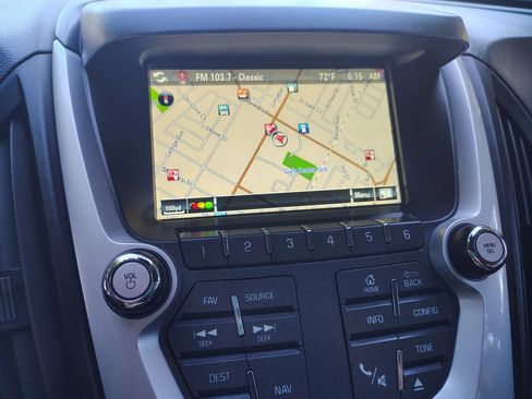 Used 2013 Chevrolet Equinox LT FWD image 10