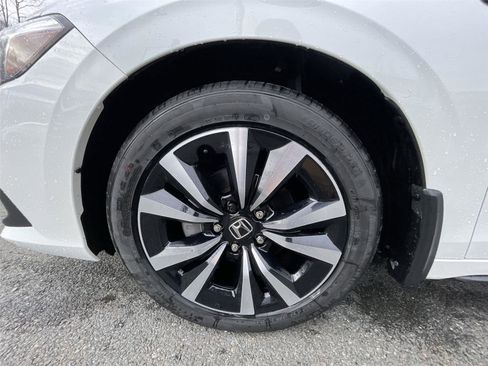 Used 2024 Honda Civic EX-L image 26