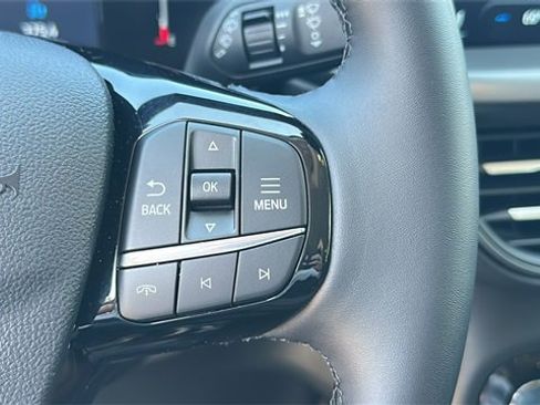 New 2025 Ford Escape SE image 26