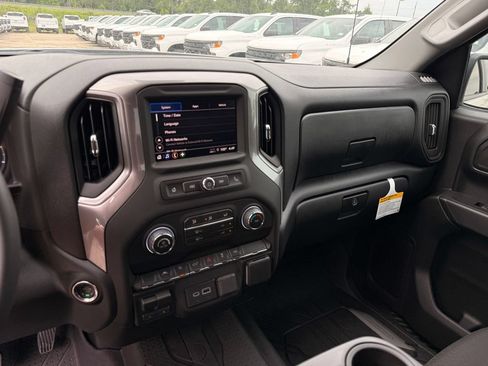 New 2026 Chevrolet Silverado 1500 Custom RWD image 16