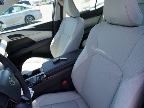 New 2026 Toyota Camry XLE AWD/4WD image 21