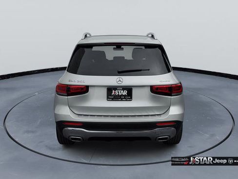 Used 2022 Mercedes-Benz GLB 250 4MATIC w/ Premium Package Lite image 5