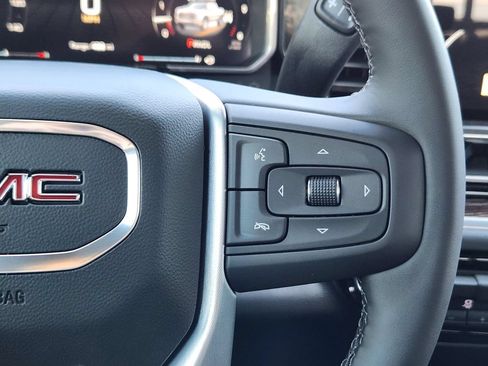 Used 2026 GMC Sierra 1500 SLE AWD/4WD image 15