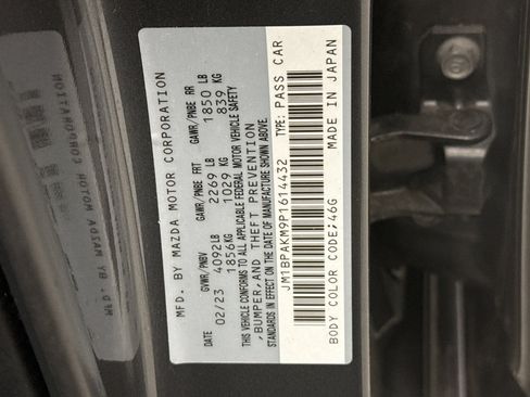 Used 2023 MAZDA MAZDA3 s image 11