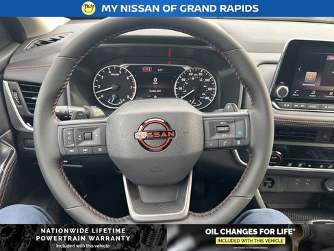 New 2026 Nissan Rogue SV AWD/4WD image 19