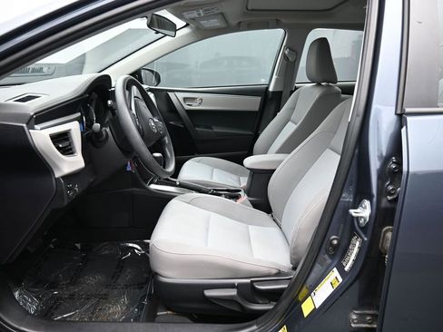 Used 2016 Toyota Corolla LE FWD image 32