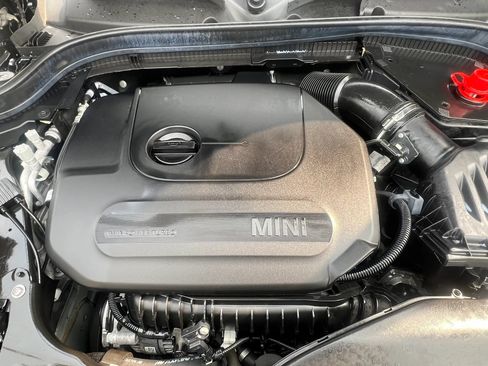 Used 2020 MINI Cooper 2-Door Hardtop FWD image 33