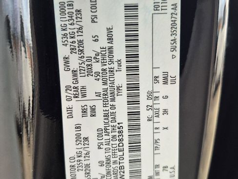 Used 2020 Ford F250 Platinum w/ FX4 Off-Road Package image 5